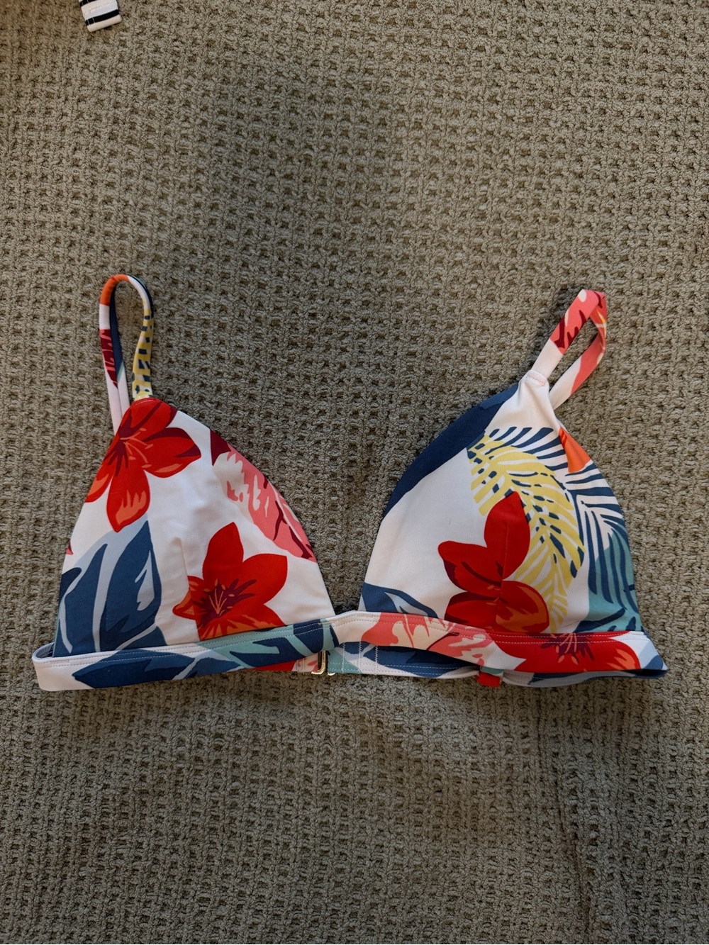 Hollister White Triangle Bikini Top with Red & Blue Floral Print